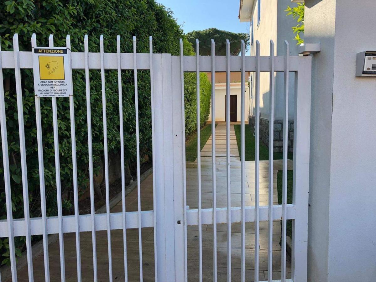 Вілла Mondello Beach The House With Green Lawns Екстер'єр фото